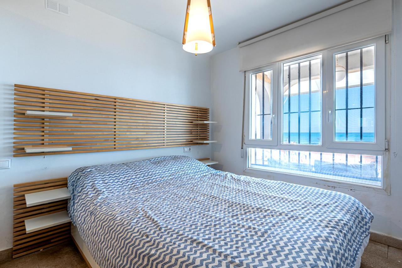 Beachfront Bliss: Apartamento A Pie De Playa Alicante Exterior photo